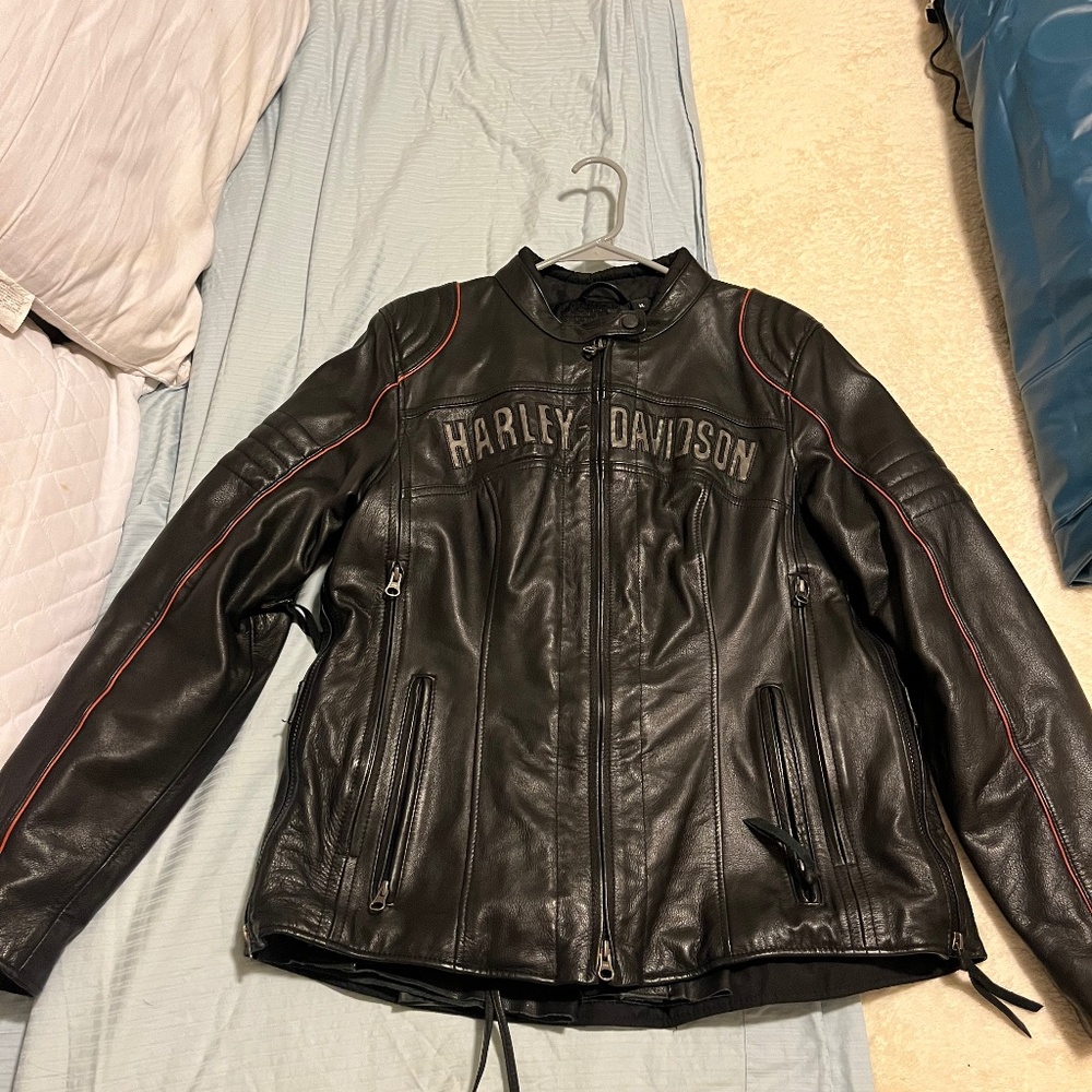 Women’s leather Harley Davidson jacket